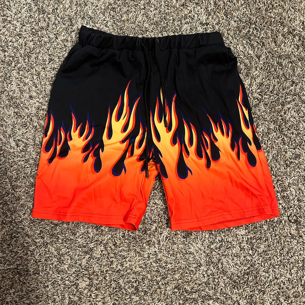 Flam Graphic Shorts